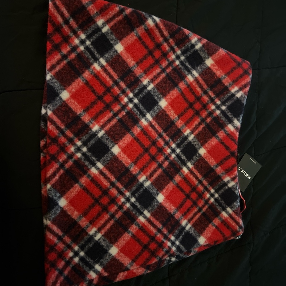 Forever 21 Red and Black Plaid Skirt